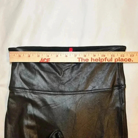 Spanx Size Medium Faux Leather Leggings Women’s Black - Picture 10 of 13